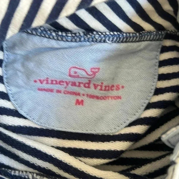 Vineyard Vine Women’s Navy Blue White Striped Mock Turtleneck Top Medium - Picture 9 of 11